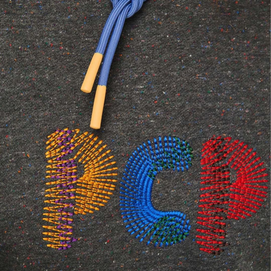 Γυναικείο Φούτερ με κουκούλα και κέντημα - IDENTITY - Image 3